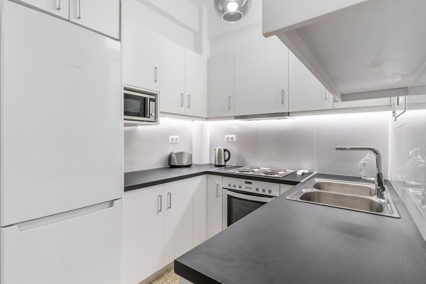 On The Port Apartment Rafina  Luaran gambar